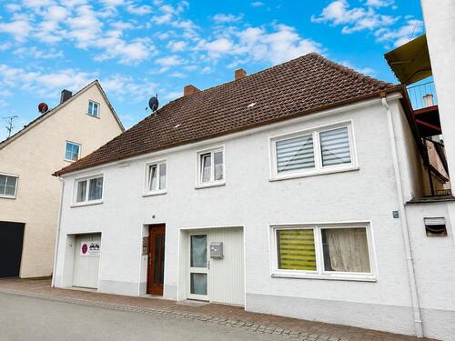 Foto - 15 Zimmer Mehrfamilienhaus, Wohnhaus in Ichenhausen
