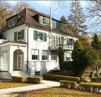 Wohnen mit Charme und Ruhe: Sonnige 3-Zimmer-DG-Wohnung - Ehningen