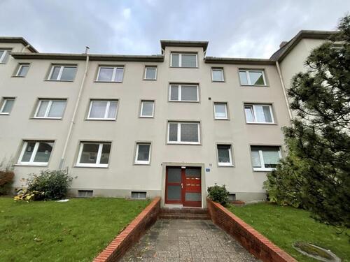 Foto - Bereits modernisierte 2--ZKB-Erdgeschosswohnung mit ebenerdiger Dusche in Neuengroden zu vermieten!