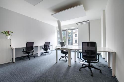 Foto - Privater Büroraum für 5 Person in Regus Hohe Bleichen