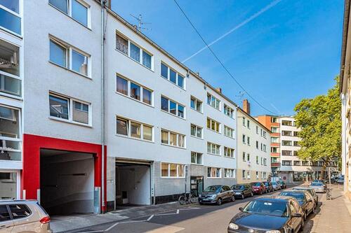 Foto - Klein, fein und in der Altstadt! Inkl. Pantryküche und Balkon!