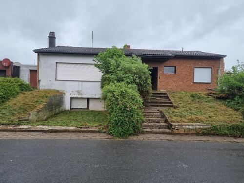 Foto - Sanierungsbedürftiger Bungalow mit Ausbaupotential ohne Provision