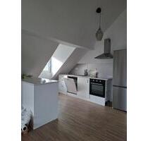 Moderne 3-Zimmer-Wohnung mit Dachterrasse zu vermieten - Augsburg Lechhausen Moderne 3-Zimmer-Wohnung mit Dachterrasse zu vermieten - Augsburg Lechhausen