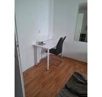 Frauen WG - 1 Zimmer zu vermieten - Worms