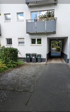 Foto - PKW Stellplatz in Innenhof Darmstadt Innenstadt