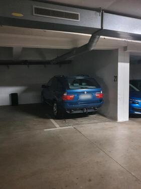 Foto - Tiefgaragenstellplatz Garage - 50,00&nbsp;EUR Miete,