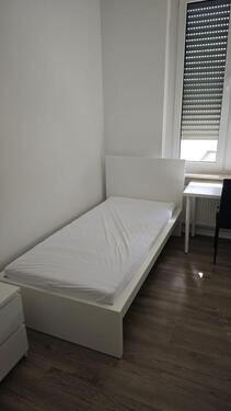 Foto - 1 Zimmer Etagenwohnung zur Miete in Karlsruhe