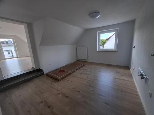 Foto - 4 Zimmer Dachgeschoßwohnung zur Miete in Geisenhausen