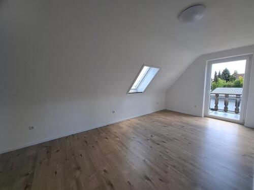 Foto - 4 Zimmer Dachgeschoßwohnung in Geisenhausen