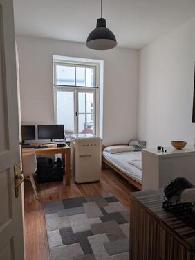 Foto - 1-zimmer Wohnungzimmer, ab April, unbefristet