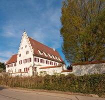 1-Zimmer-Apartments in Senioren WG im Rosenschloss Gundelfingen zu vermieten - Gundelfingen an der Donau