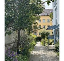 Charmante 2 Zimmer Wohnung in Moosach provisionsfrei - München
