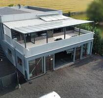 Geschäftshaus – Halle , Büro und Wohnung auf 1496 qm Grundstück - Leingarten