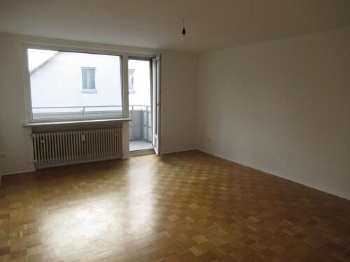 Foto - Uninähe. 2 -Zi.- Whg. mit Balkon und EBK. Prima Lage in Herrenhausen.