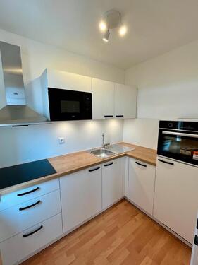 Foto - 1,5 Zi. Whg. * zentrale & ruhige Lage * Neue Küche * Stellplatz