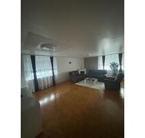 Wohnung zu vermieten - 1.450,00&nbsp;EUR Kaltmiete, ca.&nbsp; 86,00&nbsp;m&sup2; in Schwieberdingen (PLZ: 71701)