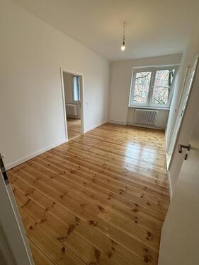 Foto - 5-Zimmer Wohnung in Charlottenburg - ab sofort verfügbar