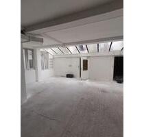 Lager ruhige Werkstatt (ca. 200–250 m²), ebenerdig, Lenningen