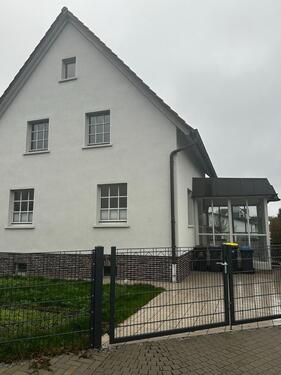 Foto - Haus zu vermieten - 1.950,00&nbsp;EUR Kaltmiete, ca.&nbsp; 130,00&nbsp;m&sup2;
