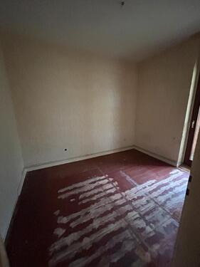 Foto - 3 Freie 4-Zimmer-Wohnungen zu vermieten – ideal für Selbstrenovierer