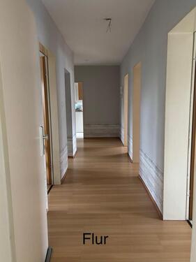 Foto - Helle 4. Zimmer Wohnung im 1. Stock 