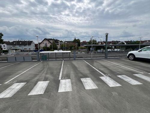 Foto - Fester Parkplatz in Park & Ride Parkhaus Nieder-Roden