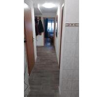 3 Zimmer wonug - 750,00&nbsp;EUR Kaltmiete, ca.&nbsp; 110,00&nbsp;m&sup2; in Schöntal (PLZ: 74214)