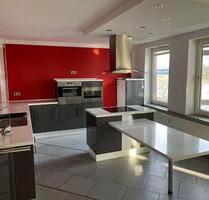 Renovierte schöne 2 Zimmer Wohnung mit Balkon. - Hessisch Oldendorf