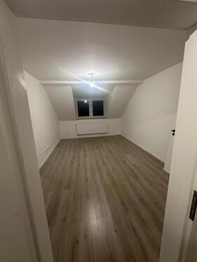 Foto - 3 Zimmer Dachgeschoßwohnung zur Miete in Hagen