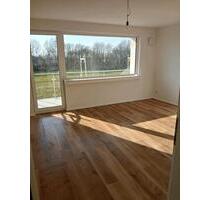 KERNSANIERTE,HELLE 2 ZIMMER WOHNUNG *BALKON*FBH - Wienhausen