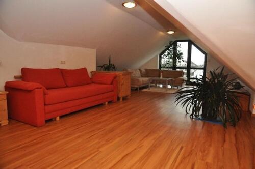 Foto - 3 Zimmer Dachgeschoßwohnung zur Miete in Ellingen