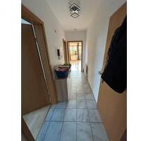 Ruhige Zwei Zimmer Wohnung - 600,00&nbsp;EUR Kaltmiete, ca.&nbsp; 60,00&nbsp;m&sup2; in Bad Griesbach im Rottal (PLZ: 94086)