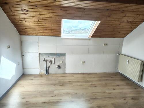 Foto - 2 Zimmer Dachgeschoßwohnung zur Miete in Neckarbischofsheim