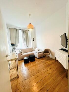 Foto - Wunderschöne Altbau Whg. inkl EBK am Günthersburgpark!!