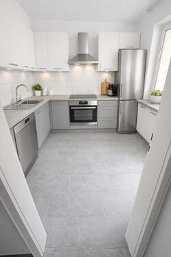 Foto - Helle 2-Zimmer-Wohnung mit Balkon - zentrale Lage