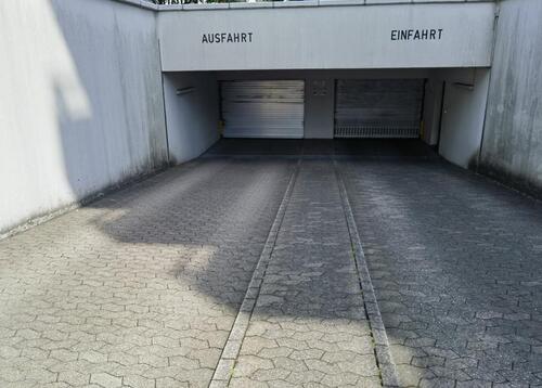 Foto - Tiefgaragen-Stellplatz in UnterrathFlughafen zu vermieten