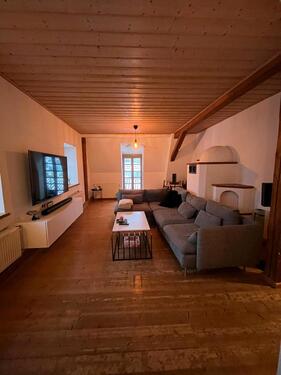 Foto - 4 Zimmer Wohnung - 860,00&nbsp;EUR Kaltmiete, ca.&nbsp; 145,00&nbsp;m&sup2;