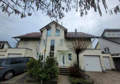 Foto - Wunderschöne 4,5 EG Wohnung auf 2 Ebenen mit Südausrichrung