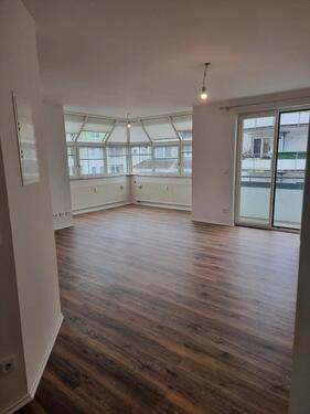 Foto - 2-Zimmer-Wohnung - 650,00&nbsp;EUR Kaltmiete, ca.&nbsp; 57,42&nbsp;m&sup2;