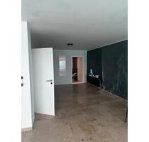 Große 4 Zimmer Wohnung - 1.190,00&nbsp;EUR Kaltmiete, ca.&nbsp; 139,00&nbsp;m&sup2; in Apolda (PLZ: 99510)