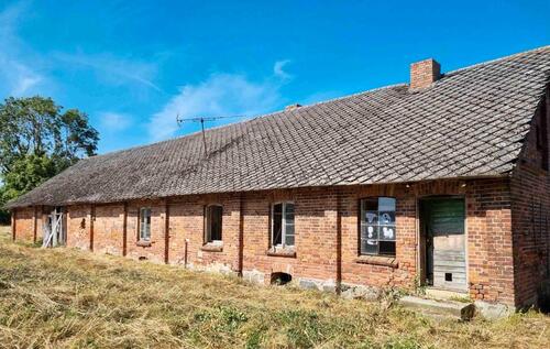 Foto - Bauernhaus, Landhaus in Burg Stargard zum Kaufen