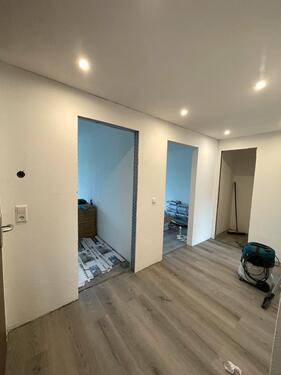 Foto - Renovierte 2,5 Z. WHG mit 2 Balkonen Energetisch Saniert