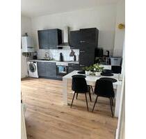 Helle 2-Zimmerwohnung mit Balkon und Gartenmitbenutzung- ca. 67qm - Remscheid Gemarkung Bergisch Born