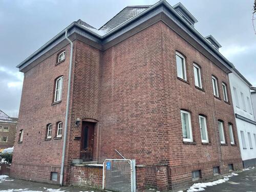 Foto - 3-Zimmer-Altbauwohnung 