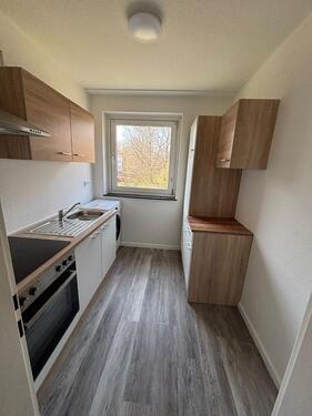 Foto - 2 Zimmer Wohnung neue Küche & Erstbezug - ruhig zentral, auch WG