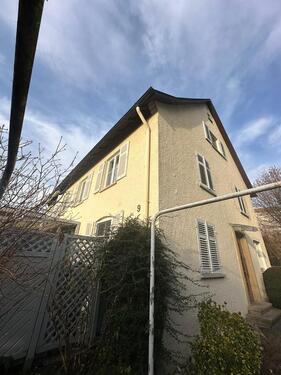 Foto - Helle 4-Zimmer-Dachgeschosswohnung in Nürtingen