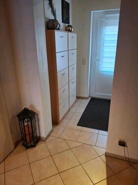 Foto - Haushälfe zu vermieten - 1.250,00&nbsp;EUR Kaltmiete, ca.&nbsp; 125,00&nbsp;m&sup2;