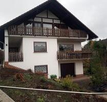 Einfamilienhaus - 235.000,00&nbsp;EUR Kaufpreis, ca.&nbsp; 178,00&nbsp;m&sup2; in Hatzfeld (Eder) (PLZ: 35116)