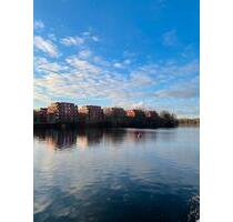 2-Zi-Wohnung mit Balkon & Spreeblick in Berlin-Spindlersfeld