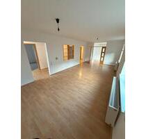 Großzügige 3-Zimmer-EG-Wohnung (90 m²) mit Terrasse & Garten - Blaubeuren